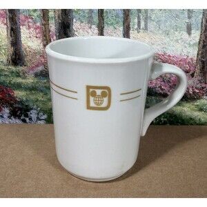 Vintage 1982 Walt Disney World Epcot Logo Coffee Mugs Mayer China Opening Year